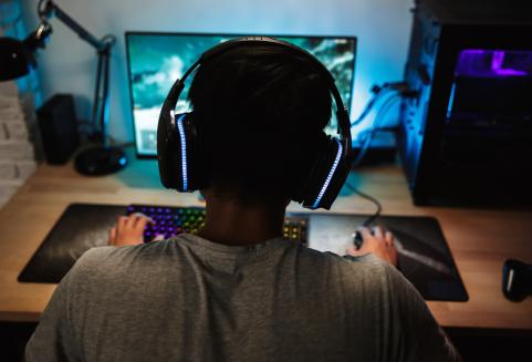 PC pelaaja voi hakea tukea videopelaamisen hallintaan.